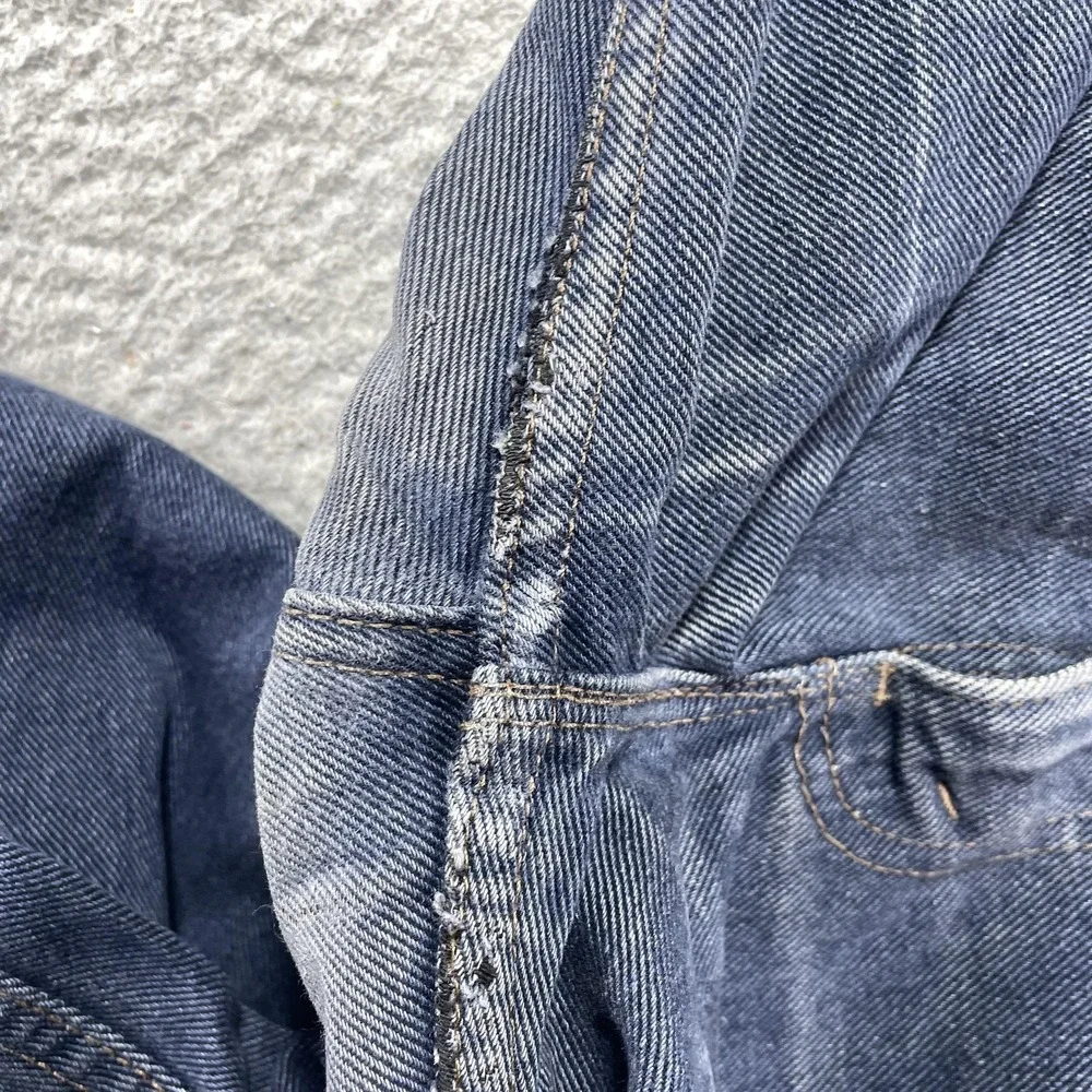 Vintage Levis 550 Jeans Mens 36x32 Blue Relaxed Tapered Denim Pants 90s Made USA